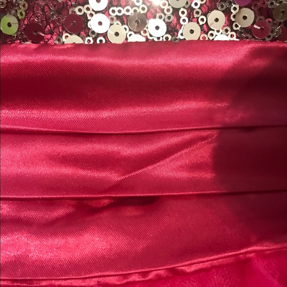 Beautiful One Shoulder Party Dress - Picture 8 of 11